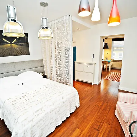 Amber By Grand Apartment *